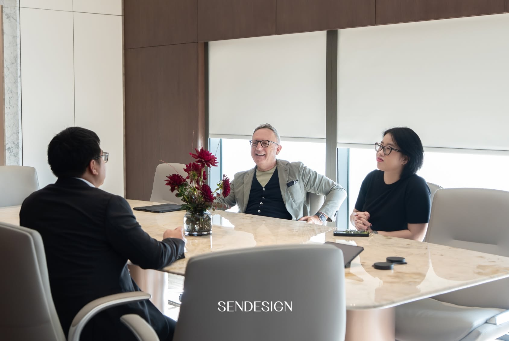 Khảo sát kỹ cách gia đình sử dụng nhà giúp xác định đúng hệ thống và tránh bố trí những thiết bị không cần thiết