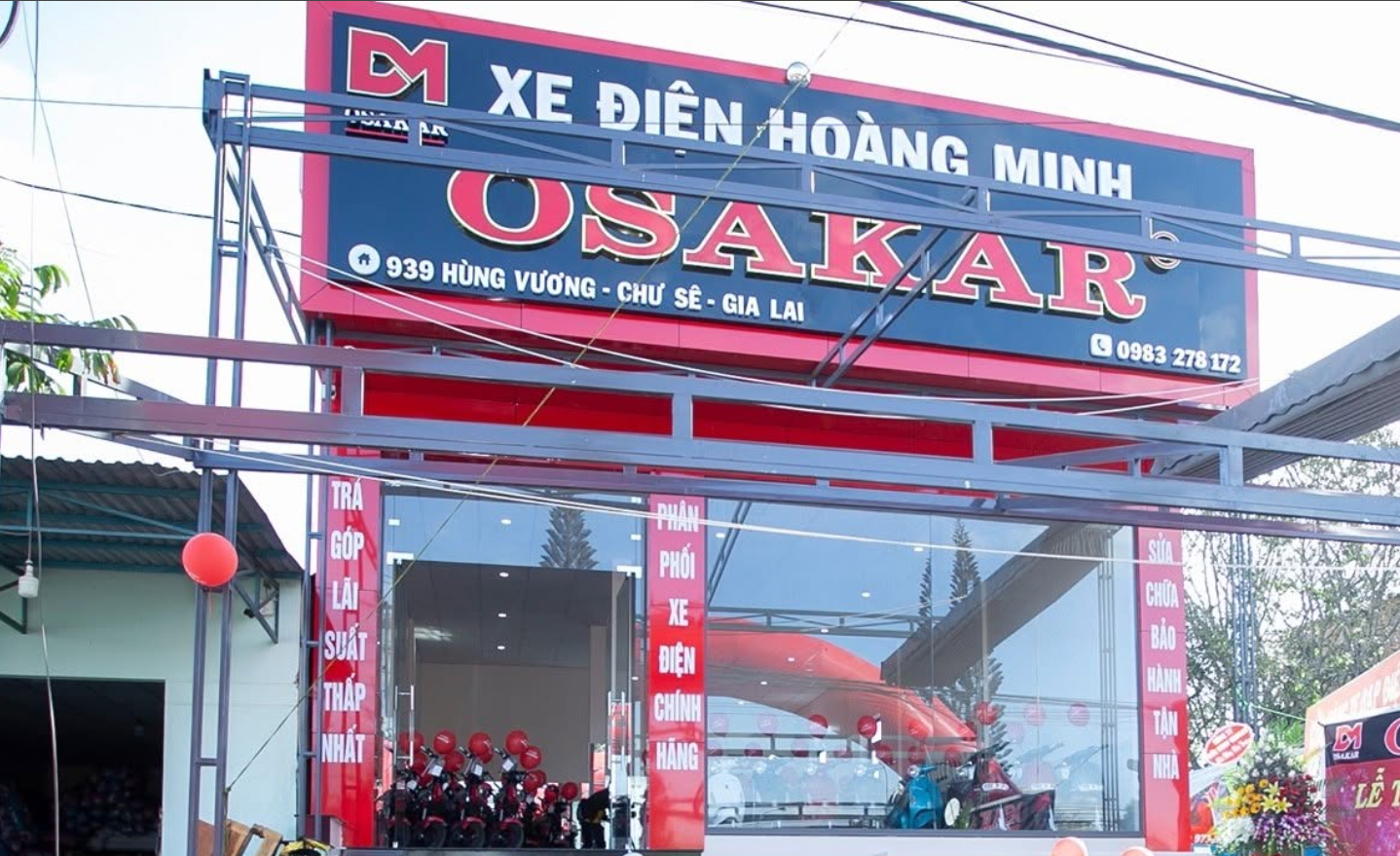 Dịch vụ giao xe điện tận nhà tiện lợi của cửa hàng Hoàng Minh dành cho khách hàng xa.