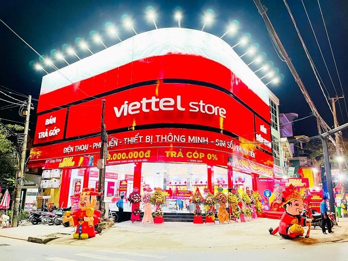 Viettel Store cung cấp nhiều kênh mua hàng, hình thức thanh toán và hỗ trợ khách hàng lựa chọn sạc dự phòng phù hợp